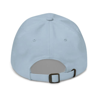 Gorra tipo dad hat azul claro vista trasera con cierre ajustable metálico